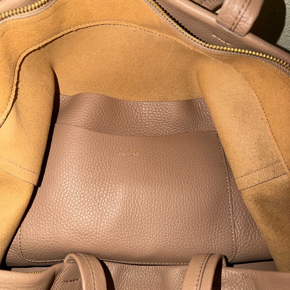 Cuyana Weekender Bag - Picture 6 of 6